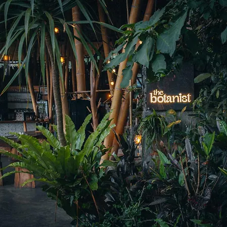 Hotel Desa Eko