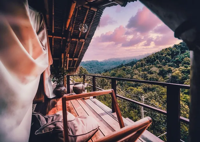 Campismo de Luxo Desa Eko 3*